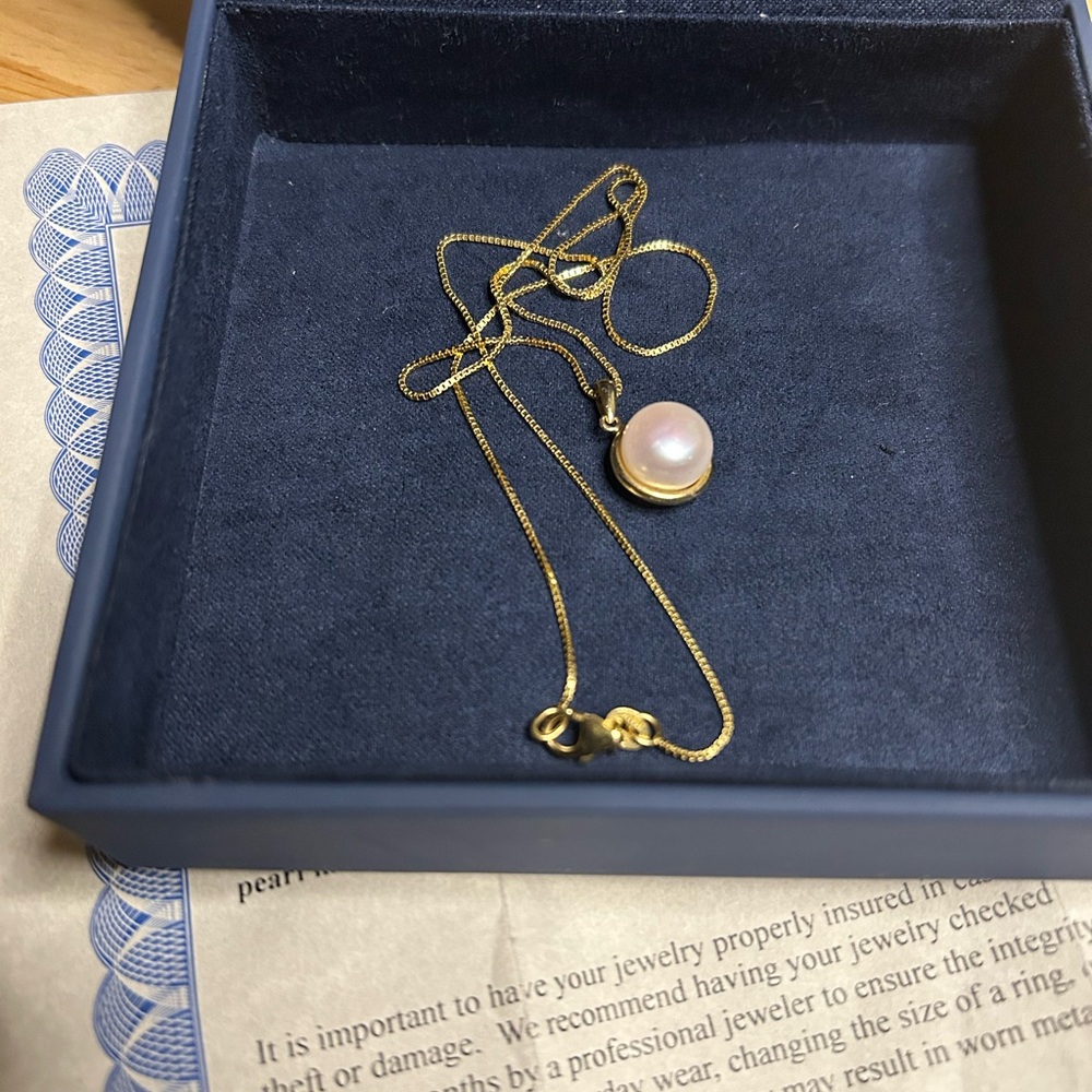 Freshwater Cultured 9-10 mm Pearl 14kt Yellow Gold Bezel Pendant